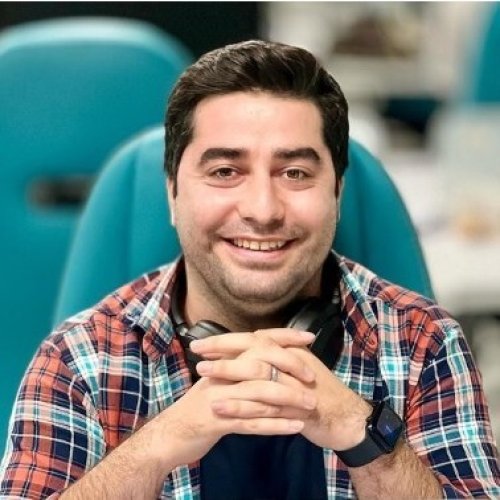  پادکستگفتگو با مصطفی الهیاری (2): بنیان‌گذار فونت‌آرا، زیلینک و موچت