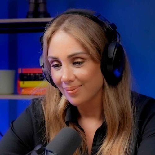  پادکستEP 111 - پریا قریشی | تلاقی ایده‌ها، تکنولوژی و زیبایی