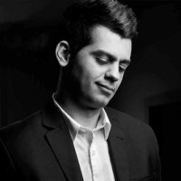 آهنگ Jashne Tanhaee (Mehdi Milani Remix)