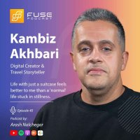 کامبیز اخباری | زندگی با یک چمدون چه حسی داره؟