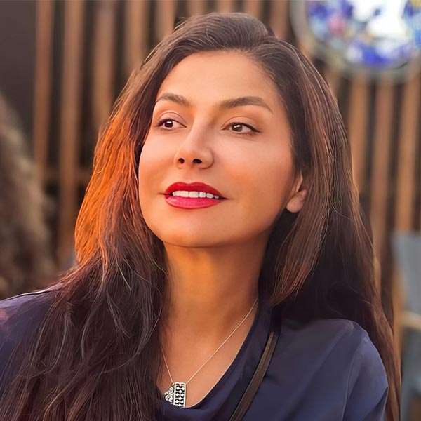 Susan Roshan