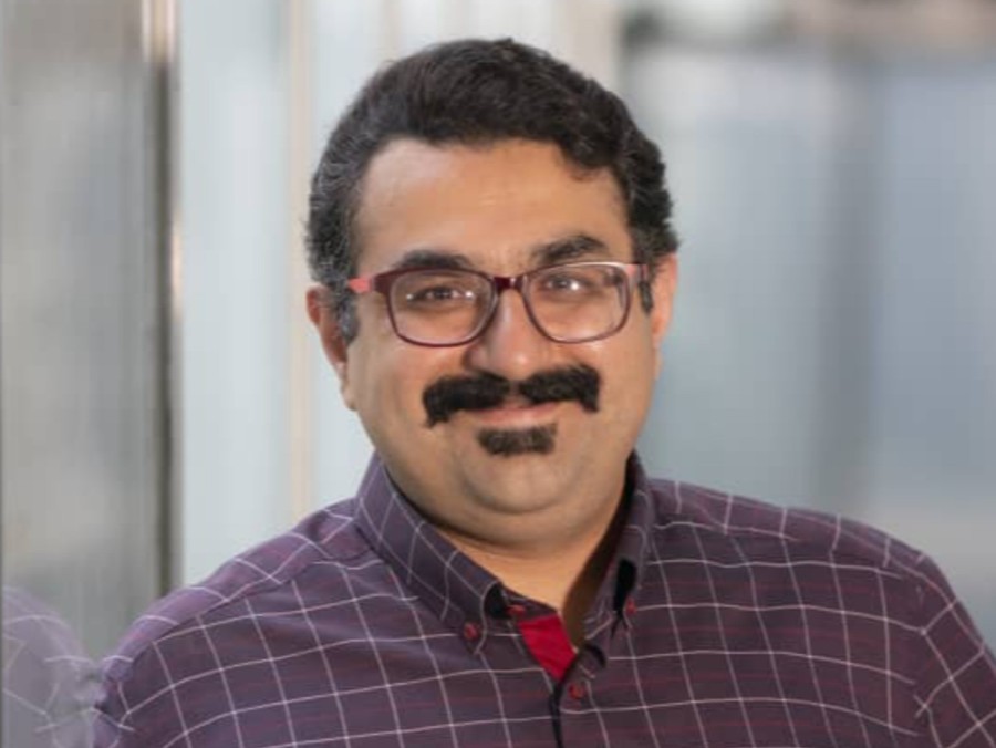  پادکست نیما قاضی - هم‌بنیان‌گذار علی‌بابا و منتور اسکیل‌آپ