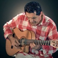 Eshghe Akhar (Ft Ali Behboodi) track